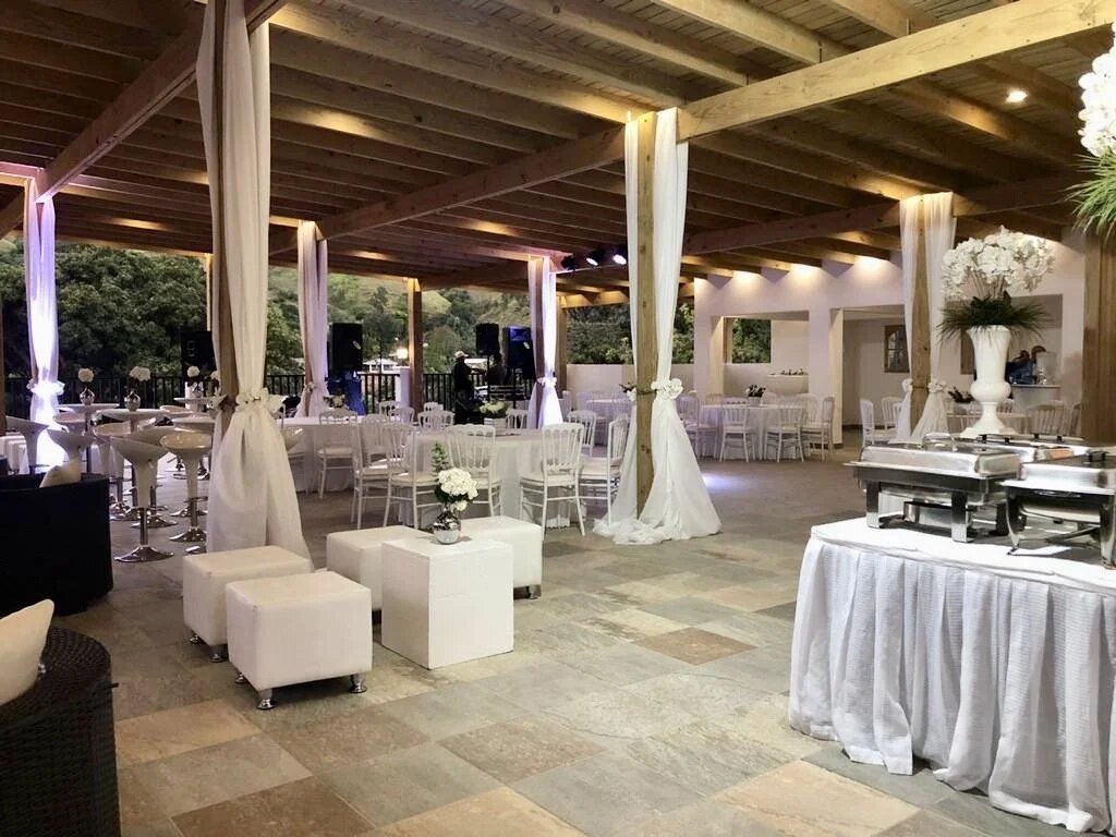 Salón de eventos decorado en Rancho Las Guázaras